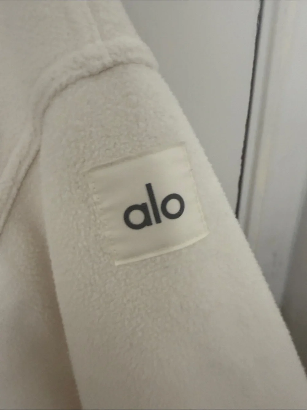 ALO Yoga 🤍 alo